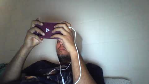 Snapshot of calipso1222 chatting on 03/01/25, 05:27 calipso1222 online show from 03/01/25, 05:27