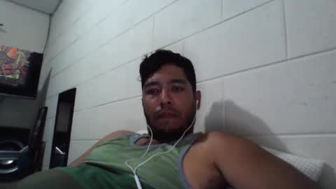 Snapshot of calipso1222 chatting on 03/04/25, 05:32 calipso1222 online show from 03/04/25, 05:32