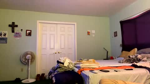 Snapshot of calitime760 chatting on 02/20/25, 12:52 calitime760 online show from 02/20/25, 12:52