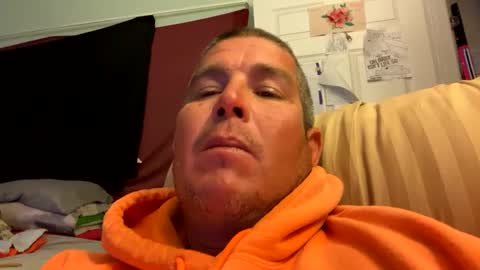 Snapshot of calitime760 chatting on 02/22/25, 02:50 calitime760 online show from 02/22/25, 02:50