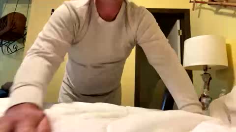 Snapshot of calitime760 chatting on 10/19/25, 03:07 calitime760 online show from 10/19/25, 03:07