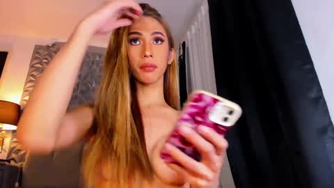 Snapshot of calixta_xx chatting on 02/01/25, 09:00 zerina online show from 02/01/25, 09:00