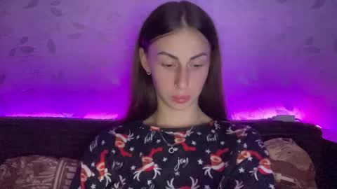 Anna online show from 12/06/24, 07:34