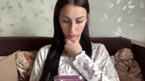 Anna online show from 11/26/25, 09:21