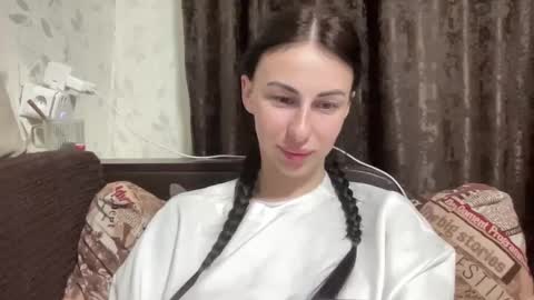 Anna online show from 04/15/26, 09:26