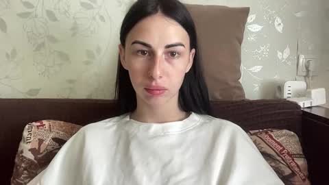 Anna online show from 04/27/26, 07:17