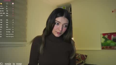 Snapshot of call_me_rosie chatting on 12/23/24, 01:51 online show from 12/23/24, 01:51