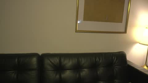   online show from 10/29/25, 03:42