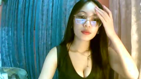 Freya online show from 10/11/25, 08:13