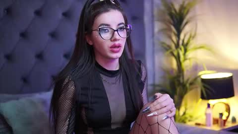  Callie  online show from 03/04/26, 12:16