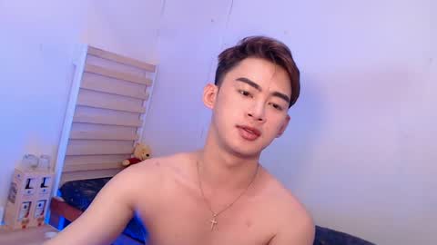 Snapshot of callme_gameslayer chatting on 12/19/24, 09:06 Arthr online show from 12/19/24, 09:06