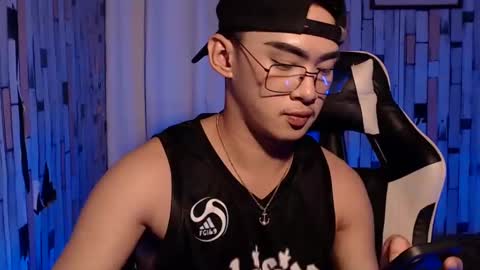 Snapshot of callme_gameslayer chatting on 01/21/25, 02:59 Arthr online show from 01/21/25, 02:59