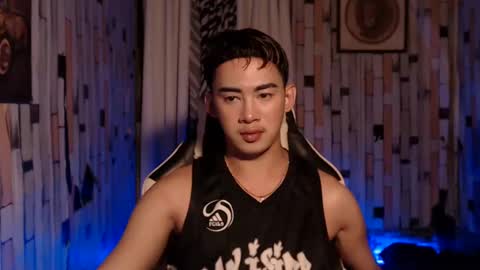 Snapshot of callme_gameslayer chatting on 01/29/25, 06:28 Arthr online show from 01/29/25, 06:28