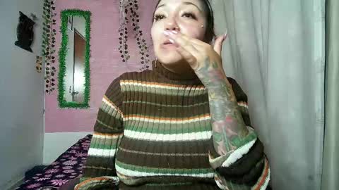 paula online show from 04/22/26, 02:14