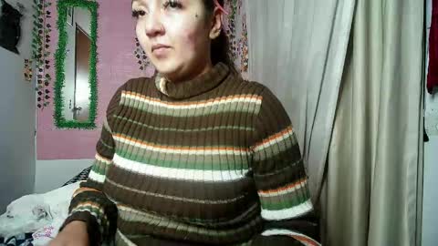 Snapshot of callme_lolas chatting on 04/25/26, 02:03 paula online show from 04/25/26, 02:03