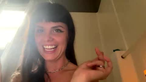 SG Baby online show from 09/15/25, 03:12