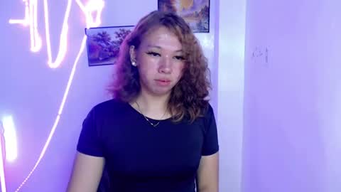 Snapshot of callme_shantal chatting on 06/13/26, 12:03 SHANTAL online show from 06/13/26, 12:03
