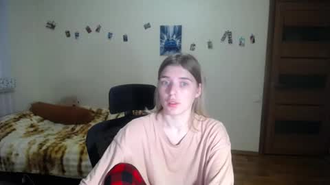 callmesweett online show from 05/19/26, 10:05