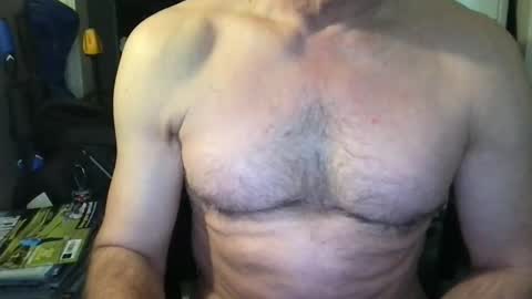 callum5555 online show from 03/05/25, 10:11