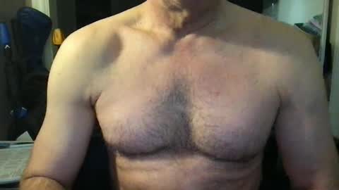 callum5555 online show from 03/07/25, 10:02