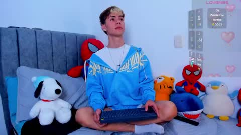 callum online show from 03/12/26, 04:13