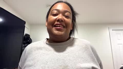 Snapshot of cals9x chatting on 01/01/25, 09:52 camzxoxox online show from 01/01/25, 09:52