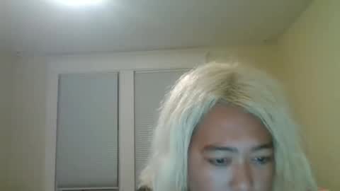 Snapshot of cals9x chatting on 09/14/25, 03:27 camzxoxox online show from 09/14/25, 03:27