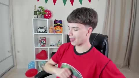 Hey I am Calvin  online show from 03/06/25, 07:10