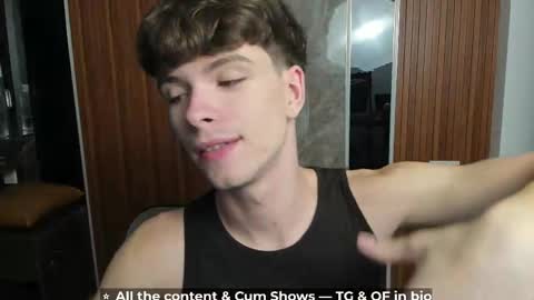 Hey I am Calvin  online show from 04/03/26, 05:11