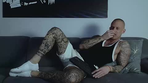 Calvin  online show from 11/12/25, 10:20