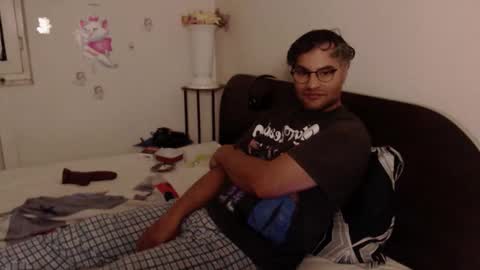 Calvinjohnlad online show from 11/17/25, 03:18