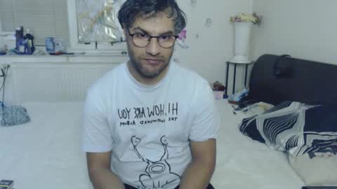 Calvinjohnlad online show from 12/04/25, 07:11