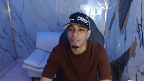 cam_xman online show from 04/21/26, 12:33