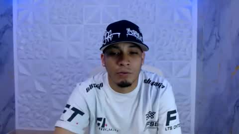 Snapshot of cam_xman chatting on 05/28/26, 12:41 cam_xman online show from 05/28/26, 12:41