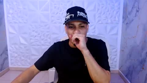 Snapshot of cam_xman chatting on 07/18/26, 02:38 cam_xman online show from 07/18/26, 02:38