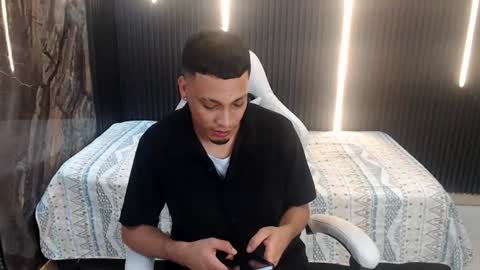 Snapshot of cam_xman chatting on 07/26/26, 06:15 cam_xman online show from 07/26/26, 06:15