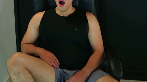 camara110 online show from 01/31/25, 07:29