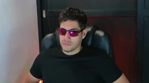 camara110 online show from 09/24/25, 03:59