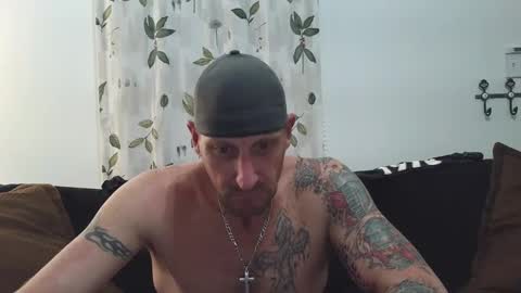 Chillaxin lets talk  online show from 01/23/25, 09:08