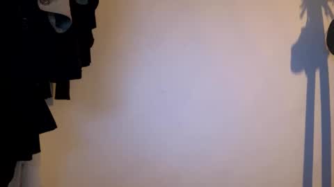 Snapshot of camboyforyou3 chatting on 11/15/25, 12:19 Amy online show from 11/15/25, 12:19