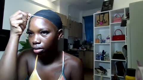 Princess online show from 11/08/25, 09:20