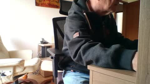 camcologne online show from 03/24/26, 10:09