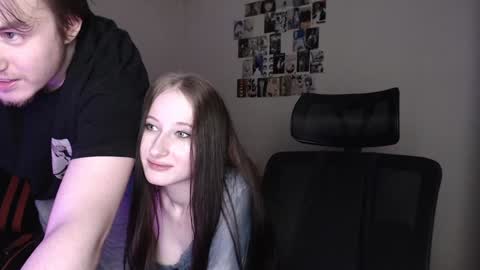 Snapshot of camcoupgang chatting on 01/10/25, 03:39 Rayon Gosuslug and Kirieshka Gosuslug online show from 01/10/25, 03:39