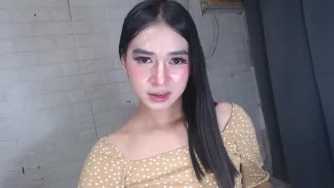 camela_star online show from 12/30/24, 07:37