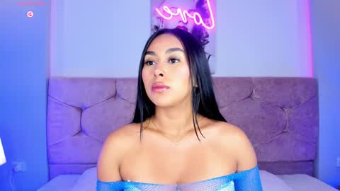 Camelia Smith online show from 01/25/25, 03:09