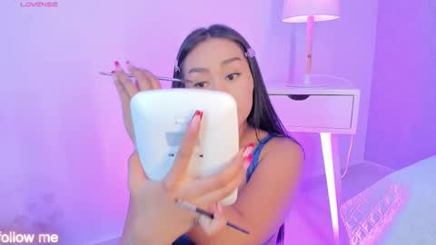 Camelia Smith online show from 12/18/25, 03:45