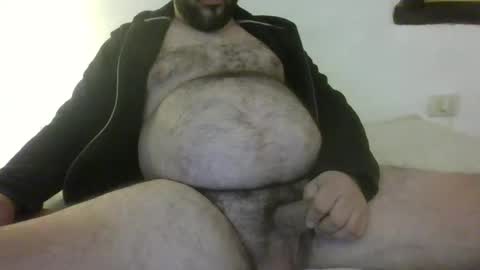 Snapshot of camera008 chatting on 05/04/26, 02:07 camera008 online show from 05/04/26, 02:07