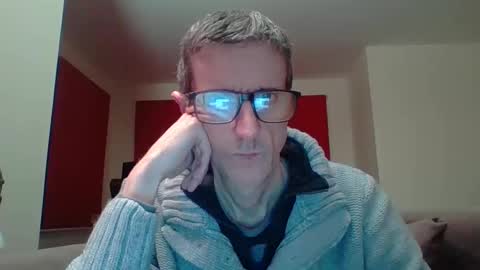 cameraaa online show from 02/09/26, 06:45