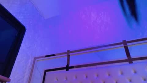 cameron_hearts online show from 03/09/26, 12:31