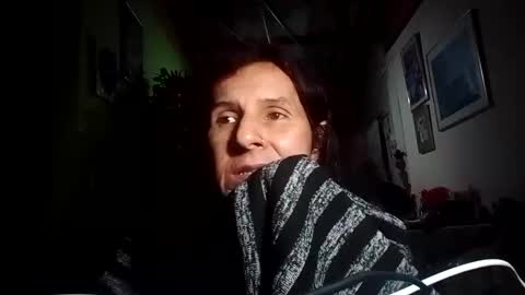 Snapshot of cameron_puppy chatting on 01/05/25, 05:20 Mara Catalina Romero Ordez online show from 01/05/25, 05:20